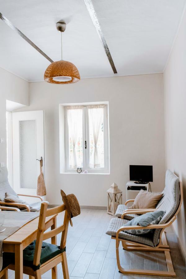 La Quiete Del Roero - Casa Vacanze Nel Verde Monticello d'Alba Εξωτερικό φωτογραφία